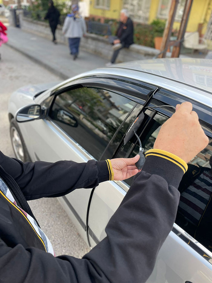 Bayındır Oto Kilitçisi